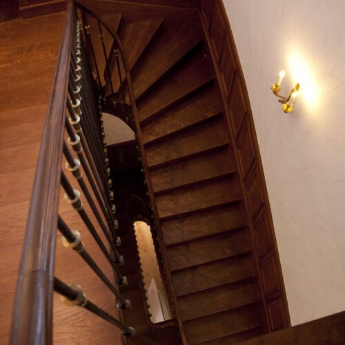 Escalier Caillebotte