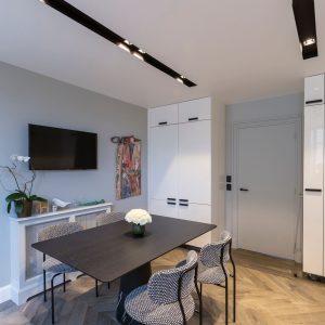 Lambris, parquet et agencement