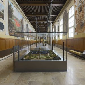 Hôtel des invalides, musée de la guerre, portes coupe-feu, fenêtres intérieures et agencements divers